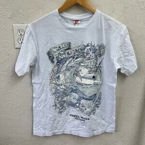 Vintage Costa Maya White Tourist T-shirt with Salt Water Fishing Graphic